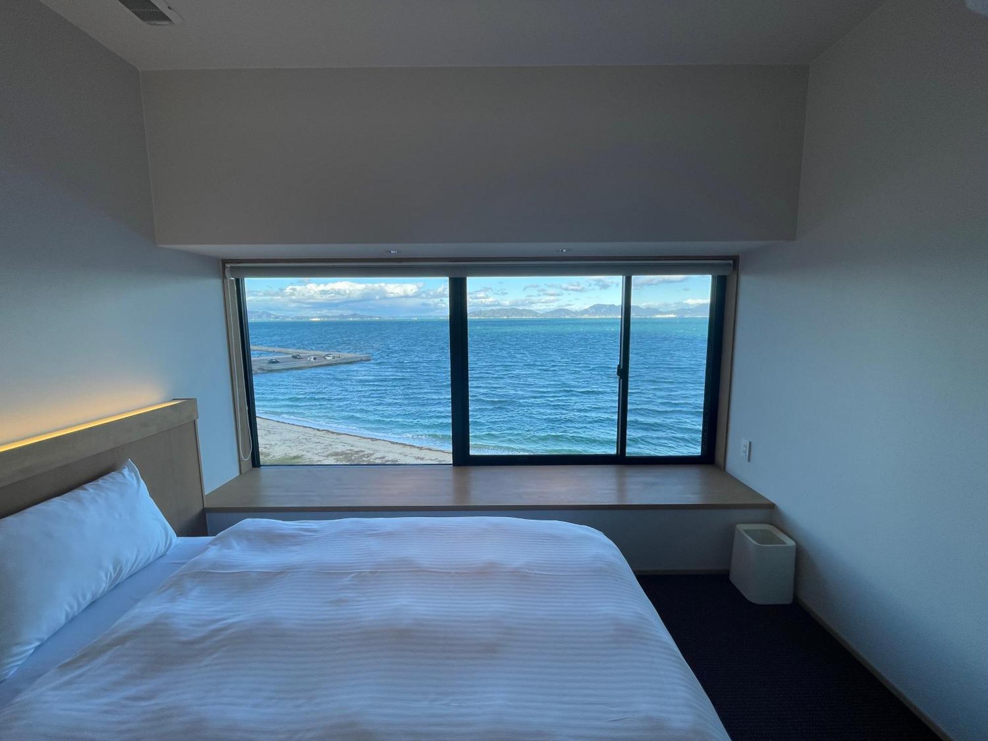 Seto Clas Aji The Seaside Hills Resort 高松市 エクステリア 写真